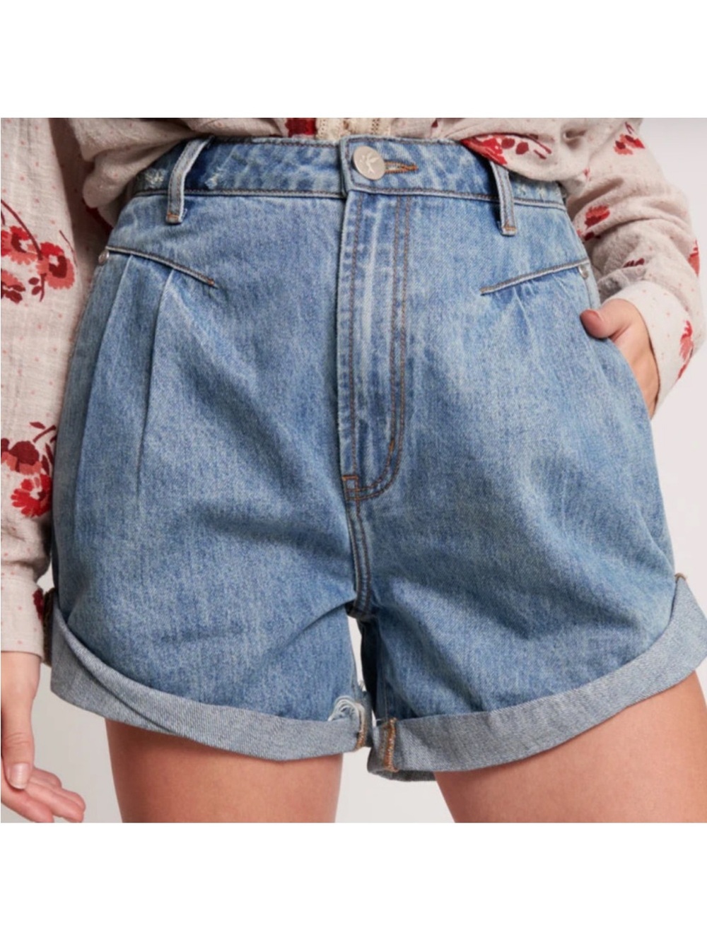 One Teaspoon Pleated High Rise Jean Shorts Rivera Streetwalker